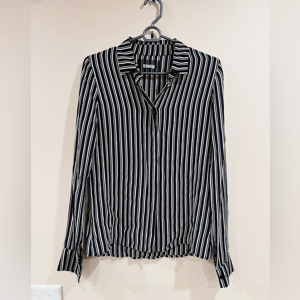 🔥Reformation Black and Tan Striped Women's Top🔥 Women